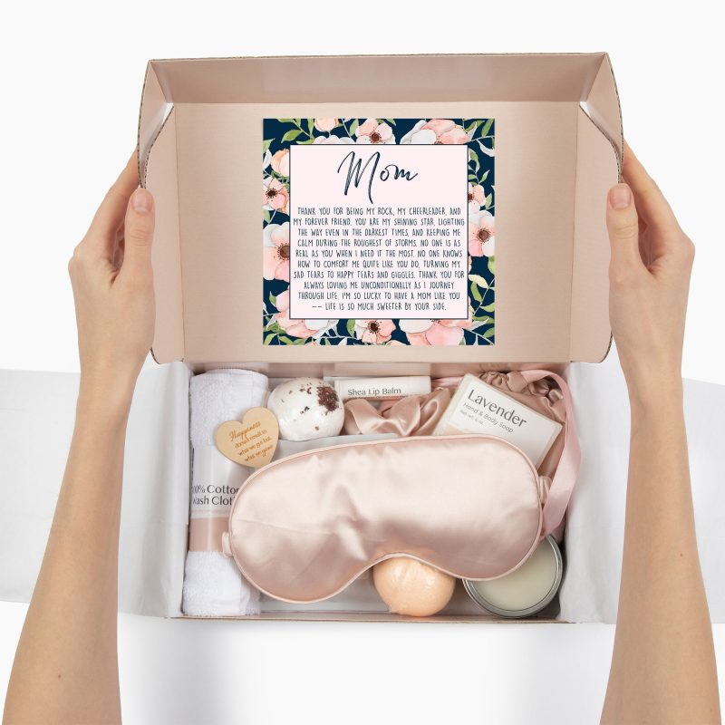 indulgent luxury spa gift box for mom 115903